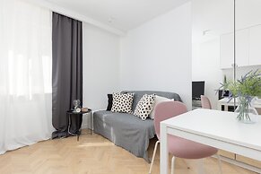 Warsaw Downtown Studio by Renters