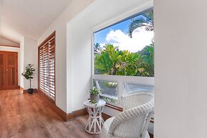 Liho Kai 4 Bedroom Home by RedAwning