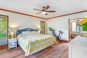 Liho Kai 4 Bedroom Home by RedAwning