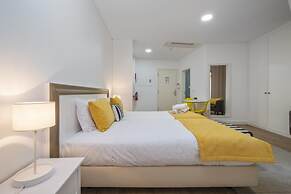 Studios Funchal 104 by Homing