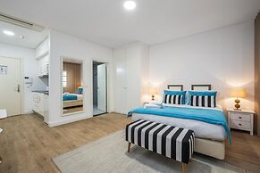 Studios Funchal 105 by Homing