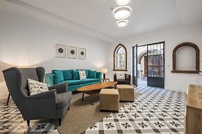 Studios Funchal 105 by Homing