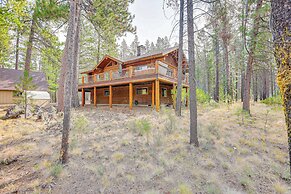 Bend Getaway With Cozy Fireplace