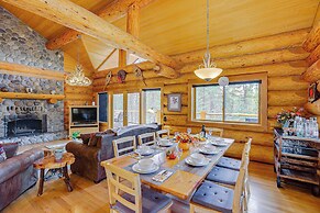 Bend Getaway With Cozy Fireplace