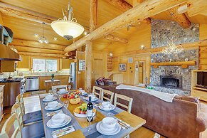 Bend Getaway With Cozy Fireplace