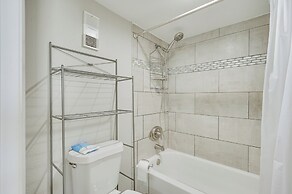 Bright Hudson Condo Rental w/ Gulf-view Balcony!