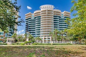 Beachfront Gulfport Vacation Rental w/ Balcony!