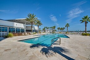Luxe Resort Condo - 2 Mi to Daytona Beach!