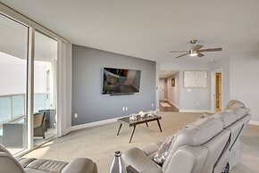 Luxe Resort Condo - 2 Mi to Daytona Beach!