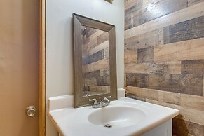 Spacious Aurora Retreat w/ Game Room + Hot Tub!