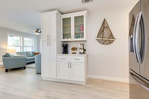 Dauphin Island Vacation Rental: Close to Beaches!