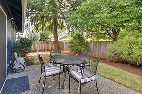Tasteful Tualatin Home: 40 Mi to Willamette Valley