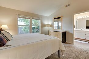 Tasteful Tualatin Home: 40 Mi to Willamette Valley