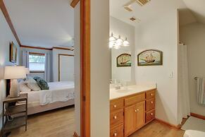 Waterfront Home Near Wilson Lake w/ Covered Porch!