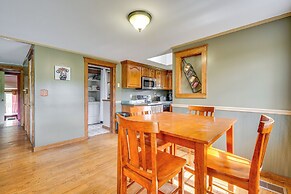 Buskirk Vacation Rental w/ Deck & Putting Green!