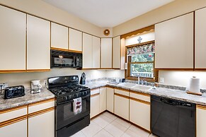 Spacious Beloit Retreat: Close to Parks & Trails!