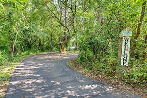 Spacious Beloit Retreat: Close to Parks & Trails!
