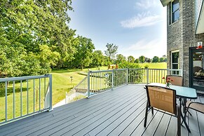 Spacious Beloit Retreat: Close to Parks & Trails!