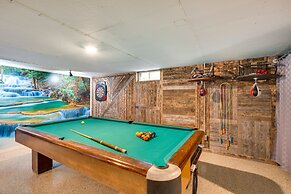 Spacious Beloit Retreat: Close to Parks & Trails!