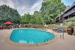 Luxury Lakefront Hot Springs Condo w/ Pools!