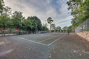 Luxury Lakefront Hot Springs Condo w/ Pools!