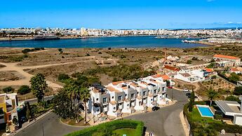 Casa Ferraguido by Portucasa