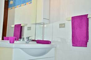 Bright Apartment With Garden