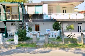 Bright Apartment With Garden