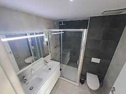 Beautiful Studio in Gibraltar - E1