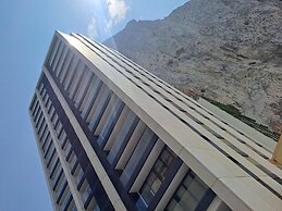 Beautiful Studio in Gibraltar - E1