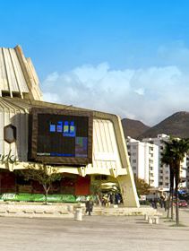 Bar Hotels